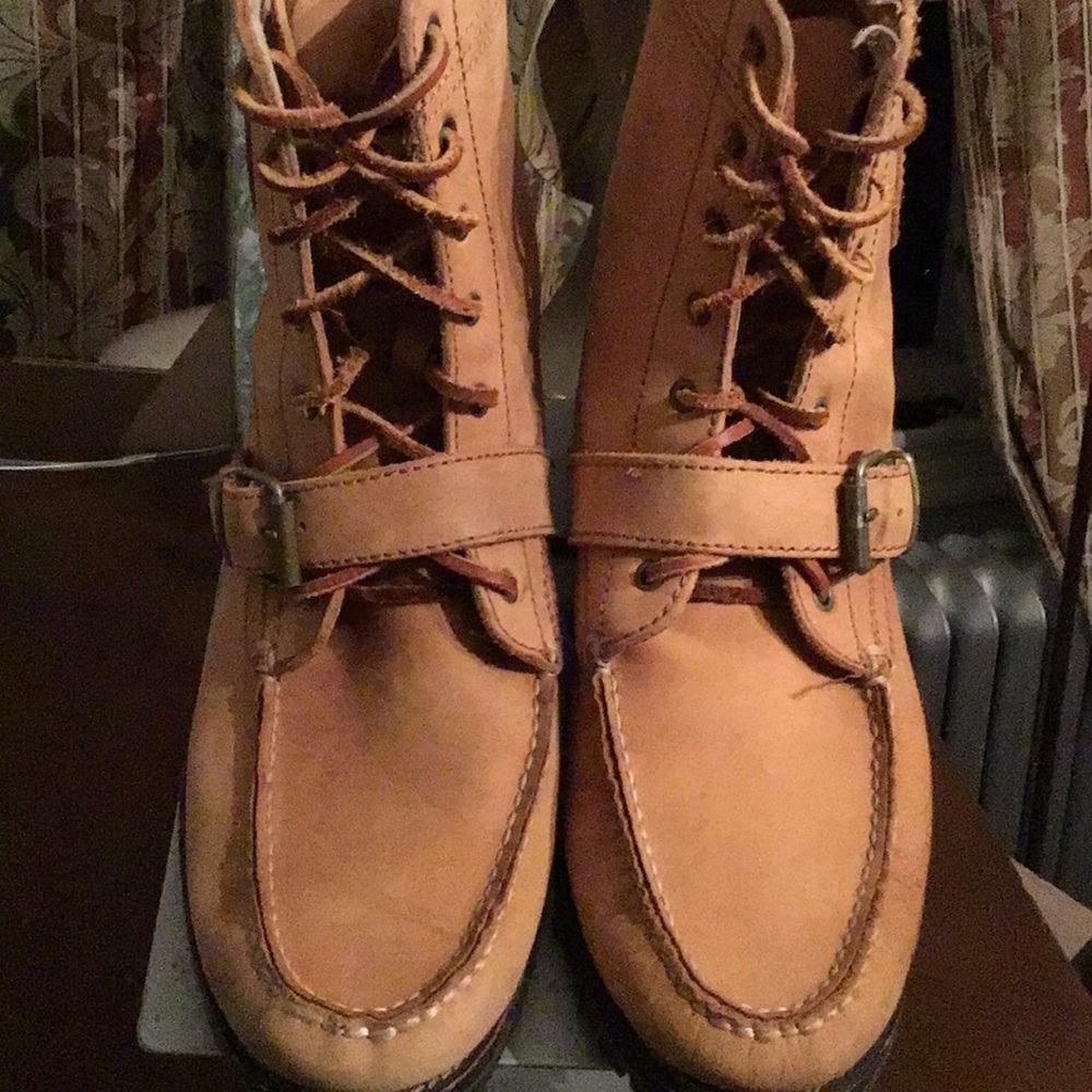 Preloved men Polo Ralph Lauren leather boots size 9